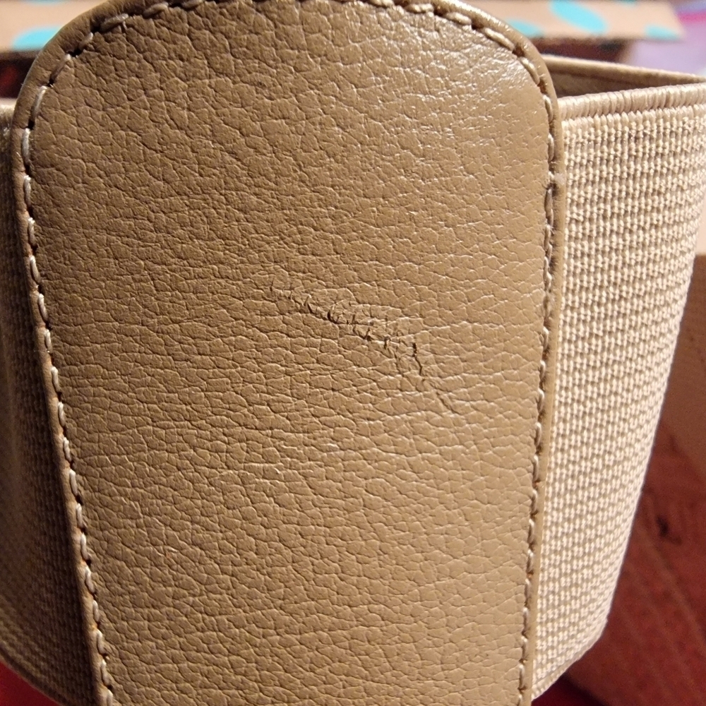 Charles by Charles David Tan Leather T Straps Size 9.5 - Picture 9 of 12